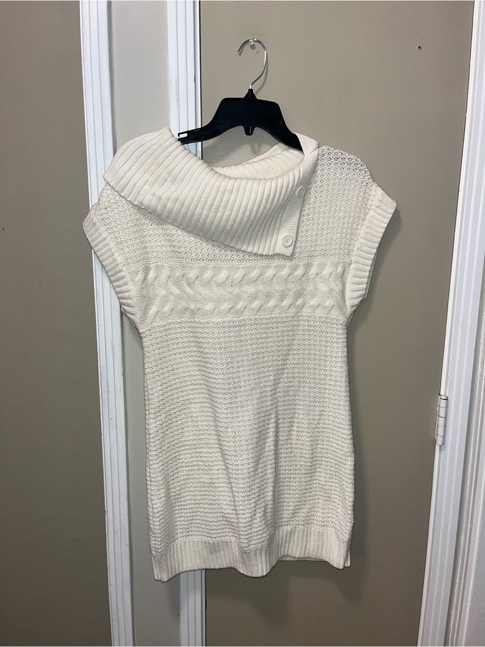 Christopher & Banks Cream Cable-Detail Sleeveless Turtleneck Sweater
